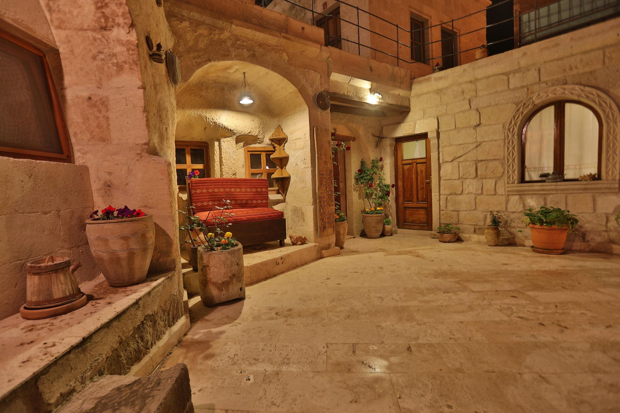Turquaz Cave Hotel Göreme Ngoại thất bức ảnh